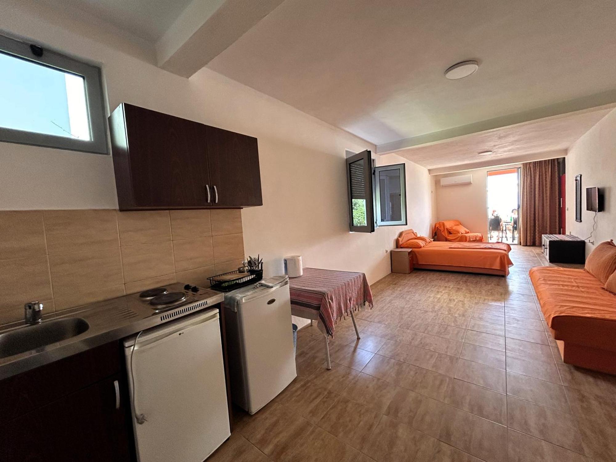 Apartments Olga Ulcinj Exteriör bild